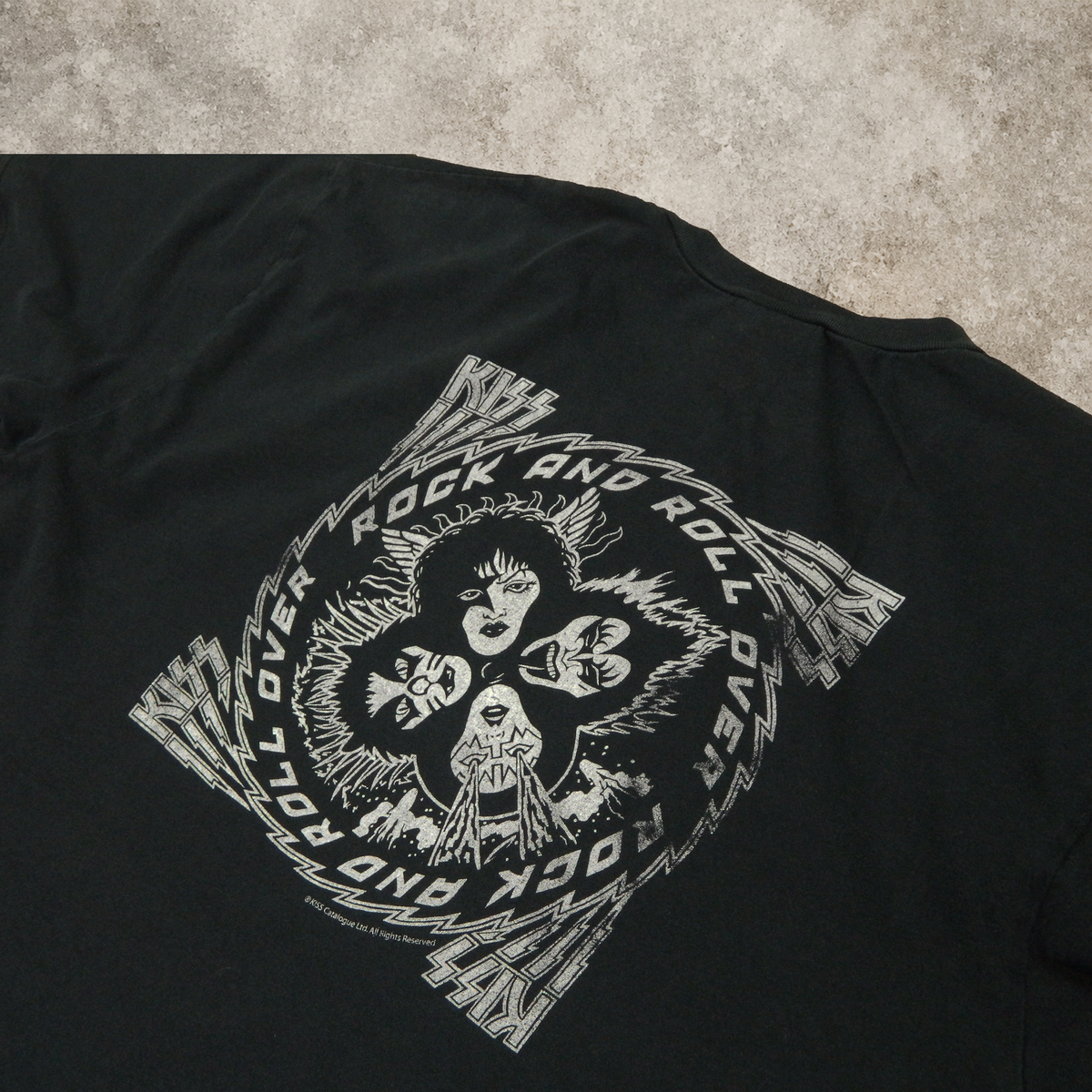 KISS 1977 TOUR GRAPHIC TEE