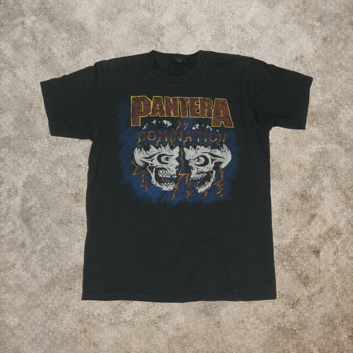 PANTERA DOMINATION GRAPHIC TEE