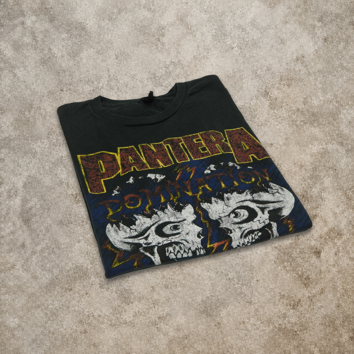 PANTERA DOMINATION GRAPHIC TEE